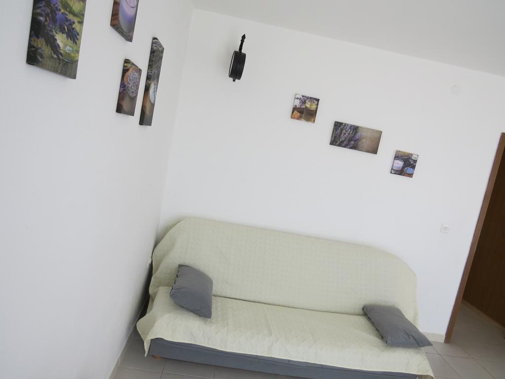 Apartments Lovric - 30 Meters To The Beach Trogir Extérieur photo