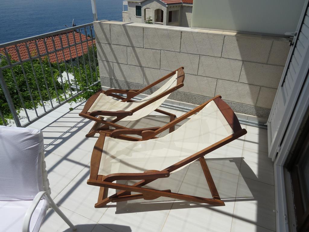 Apartments Lovric - 30 Meters To The Beach Trogir Extérieur photo