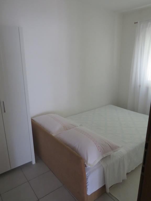 Apartments Lovric - 30 Meters To The Beach Trogir Extérieur photo